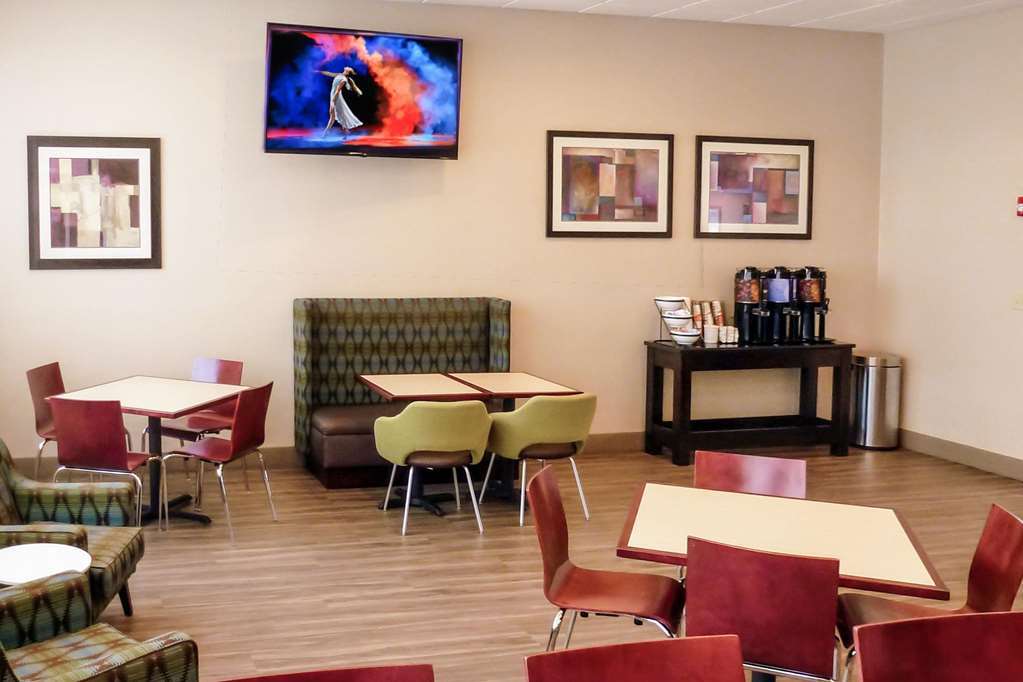 Hotel Clarion Pointe Harrisonburg Interior foto